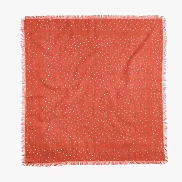 Madewell 🆕| ❄️🍁Organic Cotton Fringed Dot Bandana. - Picture 2 of 6